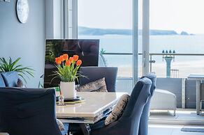 Waters Edge - 2 Bedroom Apartment - Tenby