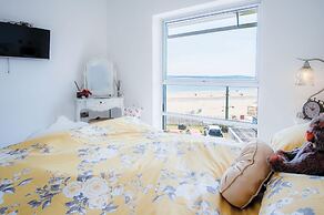Waters Edge - 2 Bedroom Apartment - Tenby