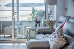 Waters Edge - 2 Bedroom Apartment - Tenby