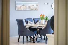 Waters Edge - 2 Bedroom Apartment - Tenby