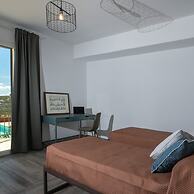 Dimora Degli Ulivi 10 Emma Villas