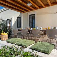 Dimora Degli Ulivi 10 Emma Villas
