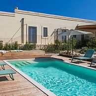 Dimora Degli Ulivi 10 Emma Villas