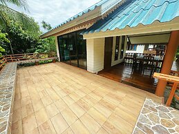 OYO 75497 Uncle Odd Talay View Resort