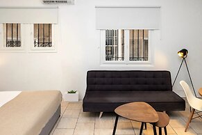 Phaedrus Living: Athens Studios Angel