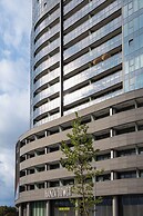 Modern Studio Hanza Tower by Renters