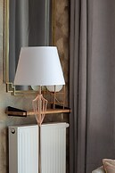 Modern Studio Hanza Tower by Renters