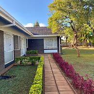 Exquisite 3 bed With Pool and Solar - 2238