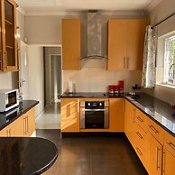 Exquisite 3 bed With Pool and Solar - 2238