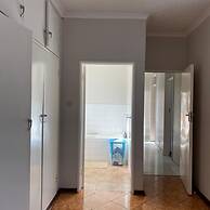 Exquisite 3 bed With Pool and Solar - 2238