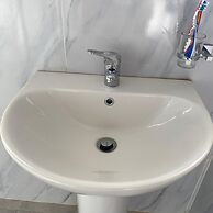 Exquisite 3 bed With Pool and Solar - 2238