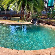 Exquisite 3 bed With Pool and Solar - 2238