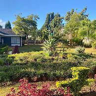 Exquisite 3 bed With Pool and Solar - 2238