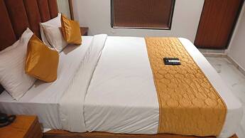 Hotel Palms Residency