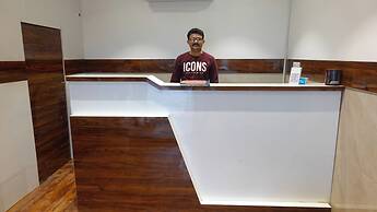 Hotel Palms Residency