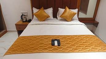 Hotel Palms Residency