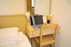 Grandma Lu's Saigon Signature