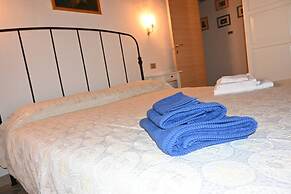 Penelope 2 Bedroom Apartment