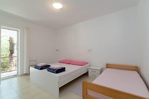 Apartments Boguvila -