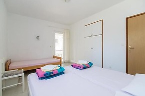 Apartments Boguvila -