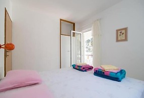 Apartments Boguvila -