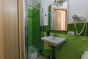 Onlyrooms II - Old Town & Typical Food