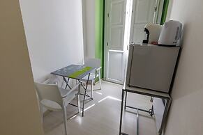 Onlyrooms II - Old Town & Typical Food