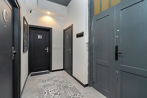 Poznan 3rd Floor Studio for 2 by Renters