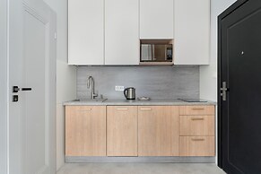 Poznan 3rd Floor Studio for 2 by Renters