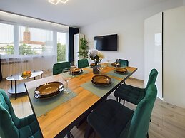 Legionów Apartament Gdynia by Renters
