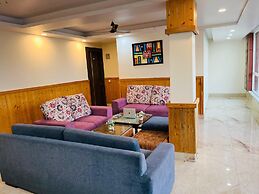 Hotel Maira
