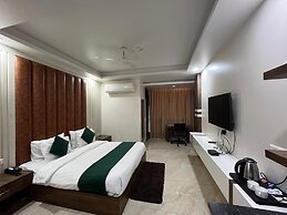 Hotel Maira