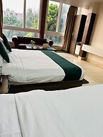 Hotel Maira