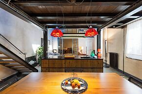 The Urban Loft by Mmega