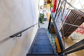 The Urban Loft by Mmega