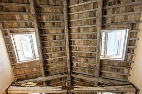 The Urban Loft by Mmega