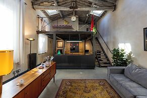 The Urban Loft by Mmega