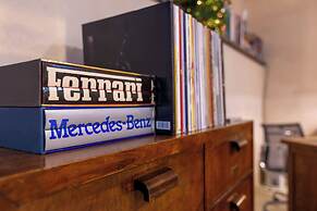 The Urban Loft by Mmega