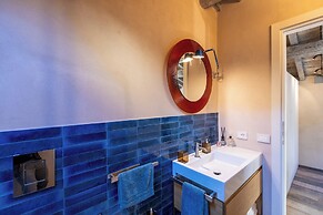 The Urban Loft by Mmega