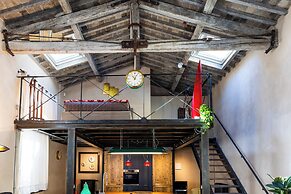 The Urban Loft by Mmega