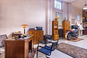 The Urban Loft by Mmega