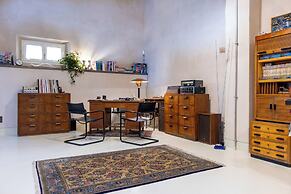 The Urban Loft by Mmega