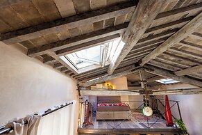 The Urban Loft by Mmega