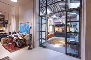 The Urban Loft by Mmega