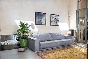 The Urban Loft by Mmega