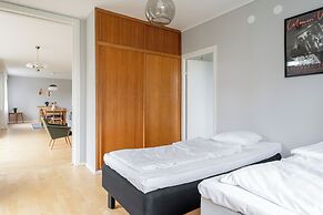 Spacious 3BR Apartment in Kaleva