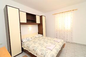 Apartments Radojković Lumbarda