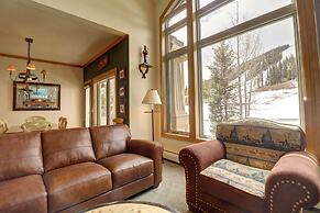 Er9 Elk Run 4 Bd 4.5 Ba 4 Bedroom Townhouse by RedAwning