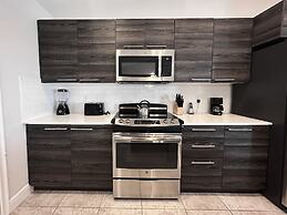 Balmoral Resort-121kb 2 Bedroom Townhouse by RedAwning