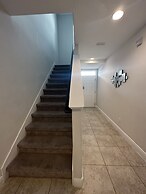 Balmoral Resort-121kb 2 Bedroom Townhouse by RedAwning